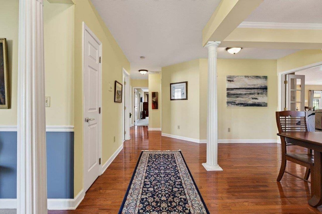 House in Massanetta Springs, Virginia, United States 4 - 18783435