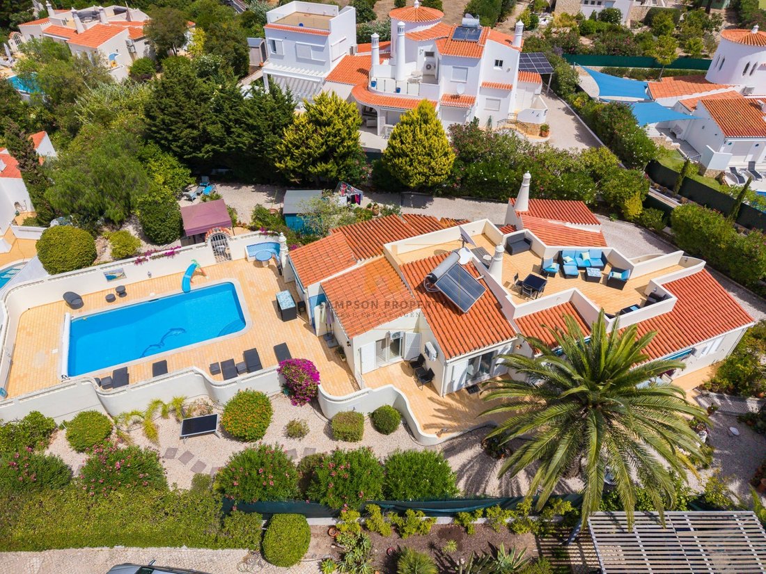Casa en Carvoeiro, Algarve, Portugal 1 - 18785956