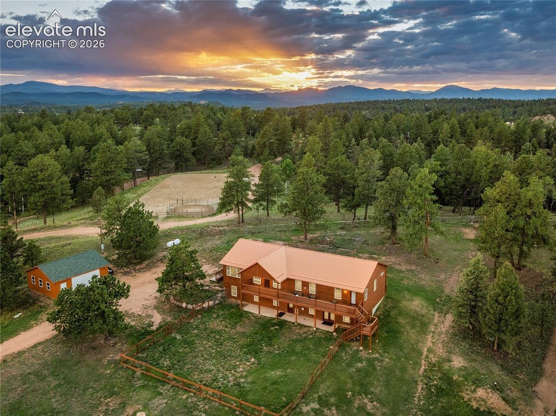 House in Florissant, Colorado, United States 2 - 17223379