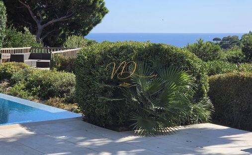 Château à La Croix-Valmer, Provence-Alpes-Côte d'Azur, France 1