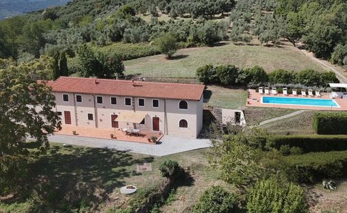 Maison à Uzzano, Toscane, Italie 1