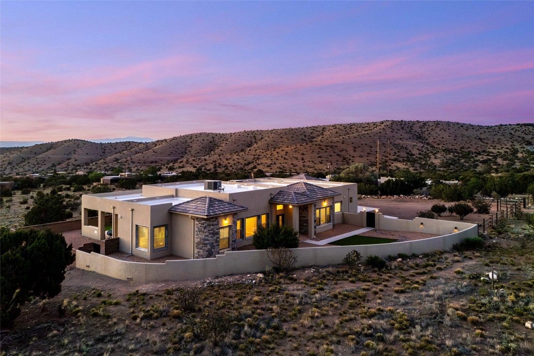 House in Placitas, New Mexico, United States 1 - 18786194