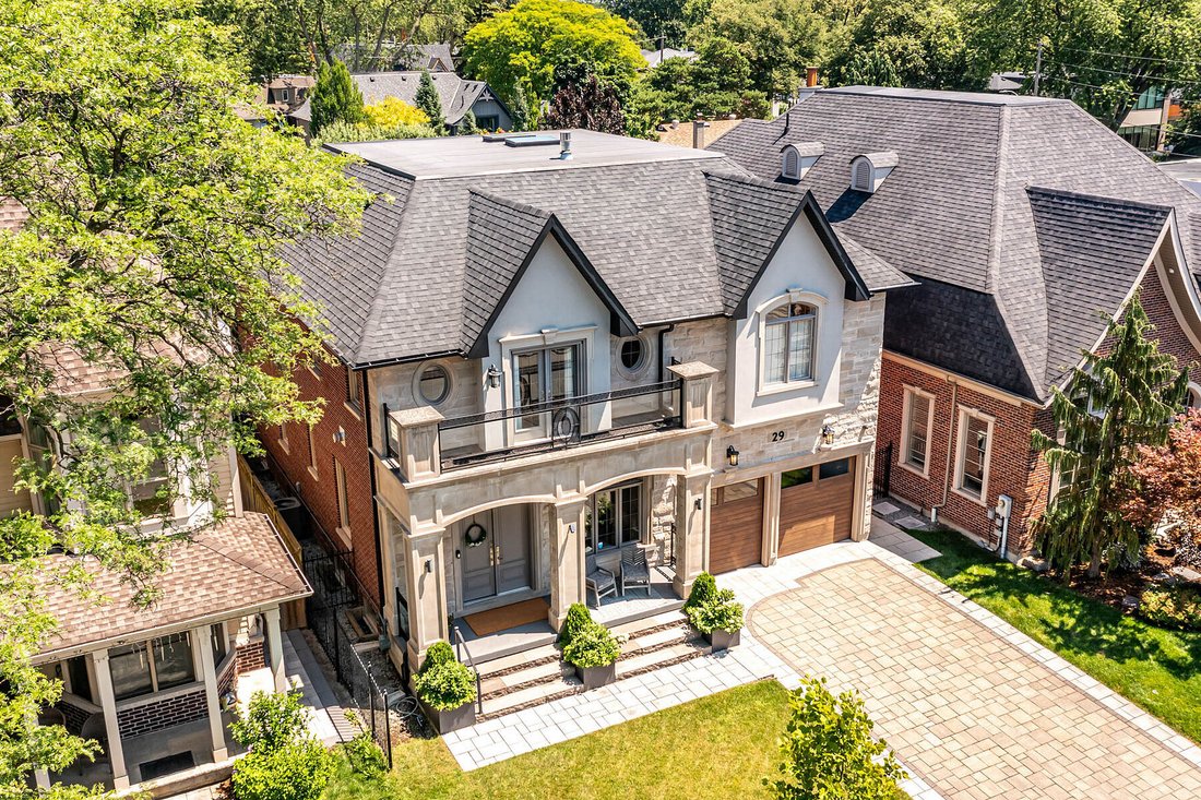 Casa a Mississauga, Ontario, Canada 1 - 18785396