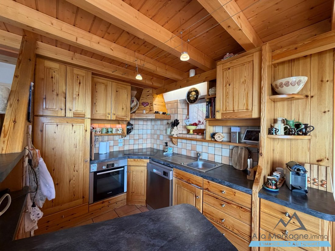 Chalet in Chef Lieu, Bourg-Saint-Maurice, France 3 - 18789140