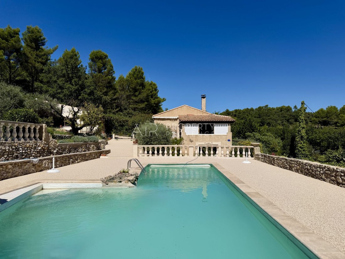 Casa a Cadenet, Provenza-Alpi-Costa Azzurra, Francia 4 - 18789023