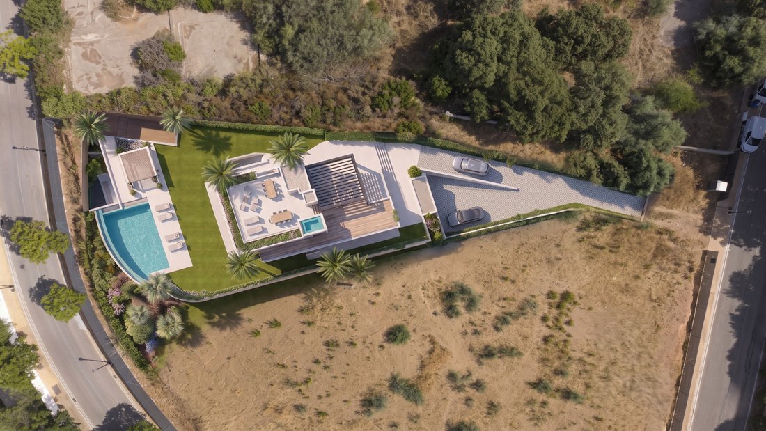 Villa en Elviria-Cabopino, Marbella, España 2 - 18786297