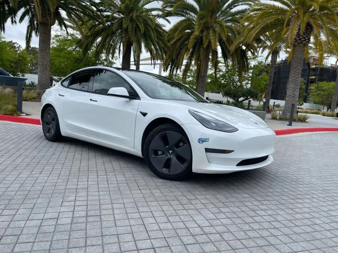 Sedan in Riverside, CA, United States 3 - 18784508