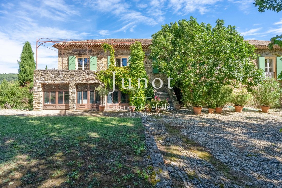 Casa di campagna a Saignon, Provenza-Alpi-Costa Azzurra, Francia 3 - 18785092