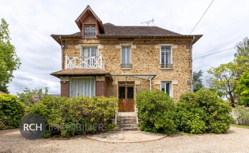 Casa a Gambais, Isola di Francia, Francia 1
