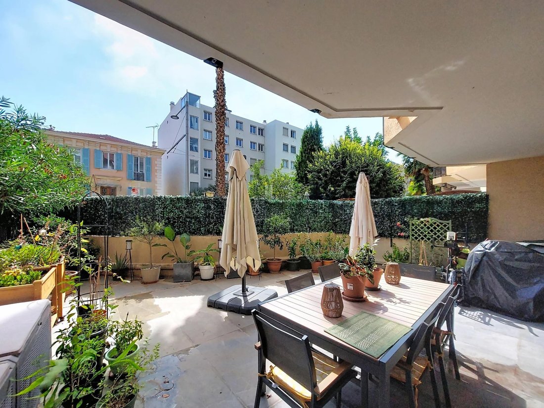 Apartamento en Niza, Provenza-Alpes-Costa Azul, Francia 3 - 18785053