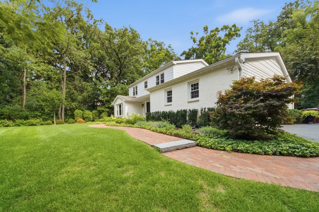 House in Crystal Lake, Illinois, United States 3 - 18784025