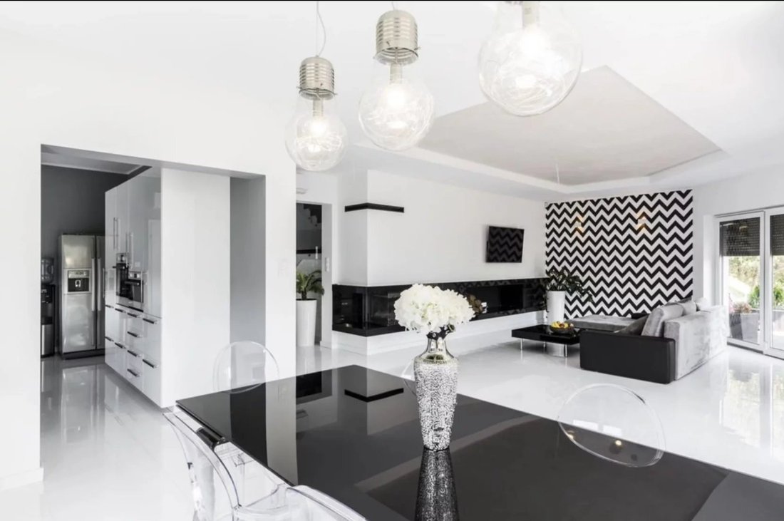 Apartment in Mairie, Paris 8e Arrondissement, Paris 1 - 18784776