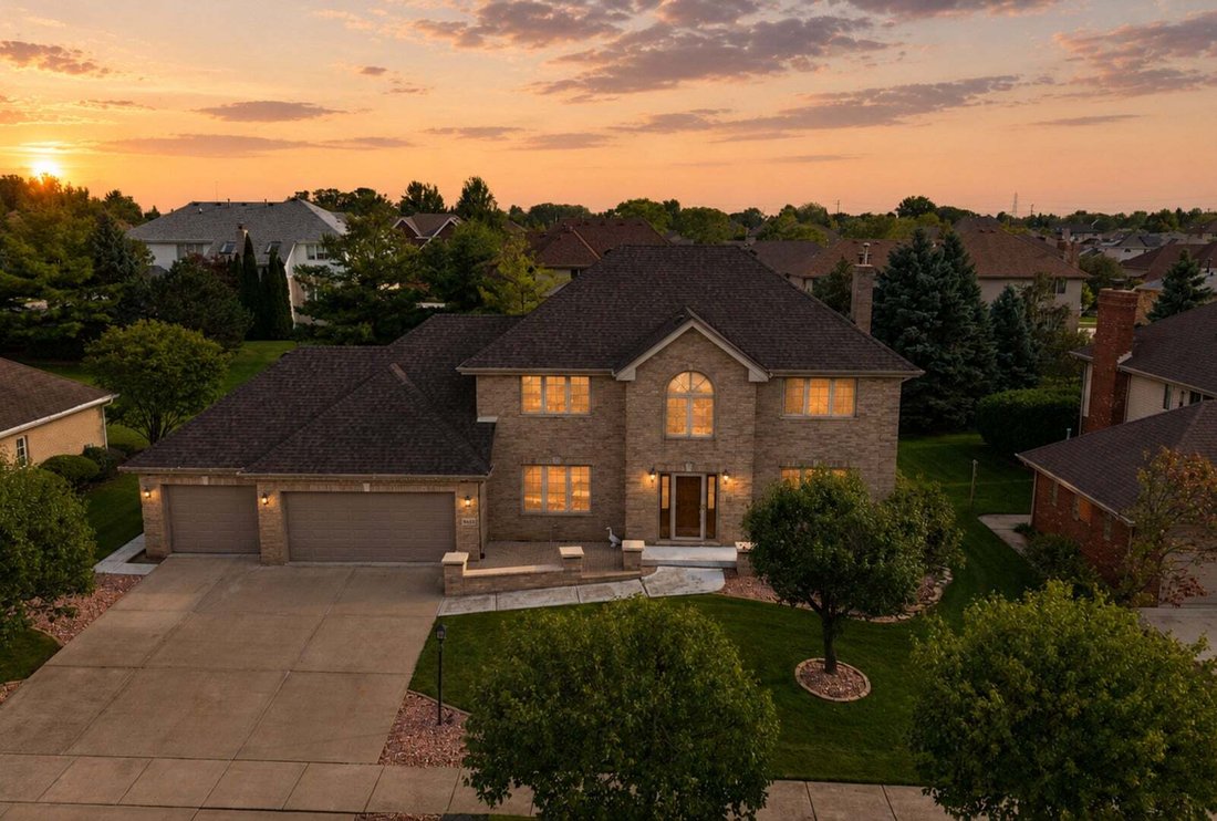 House in Orland Park, Illinois, United States 1 - 18784081