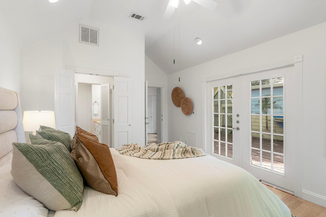 House in Austin, Texas, United States 5 - 18786669
