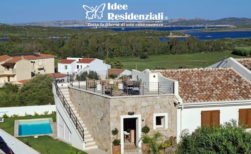 Villa a Santa Teresa Gallura, Sardegna, Italia 1