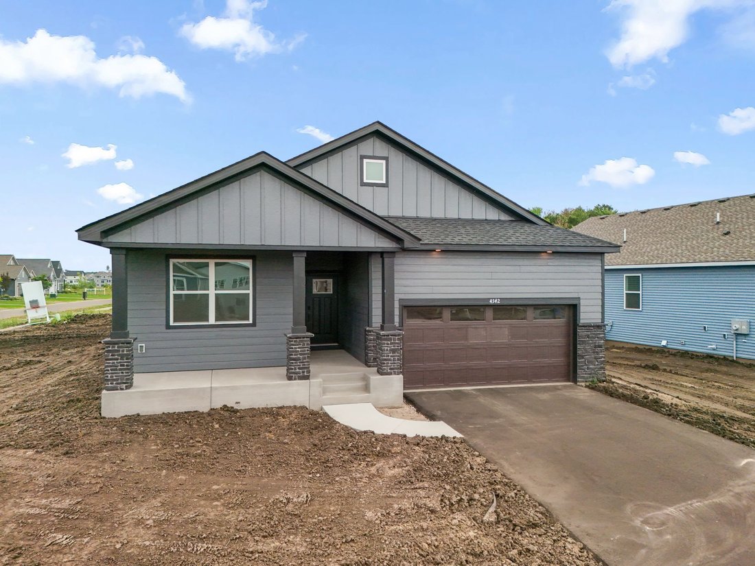 House in Blaine, Minnesota, United States 2 - 17967370