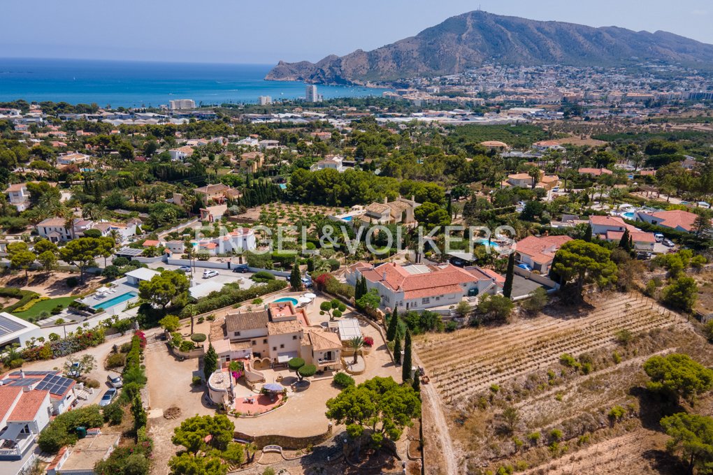 Villa in Altea, Valencian Community, Spain 1 - 18783815