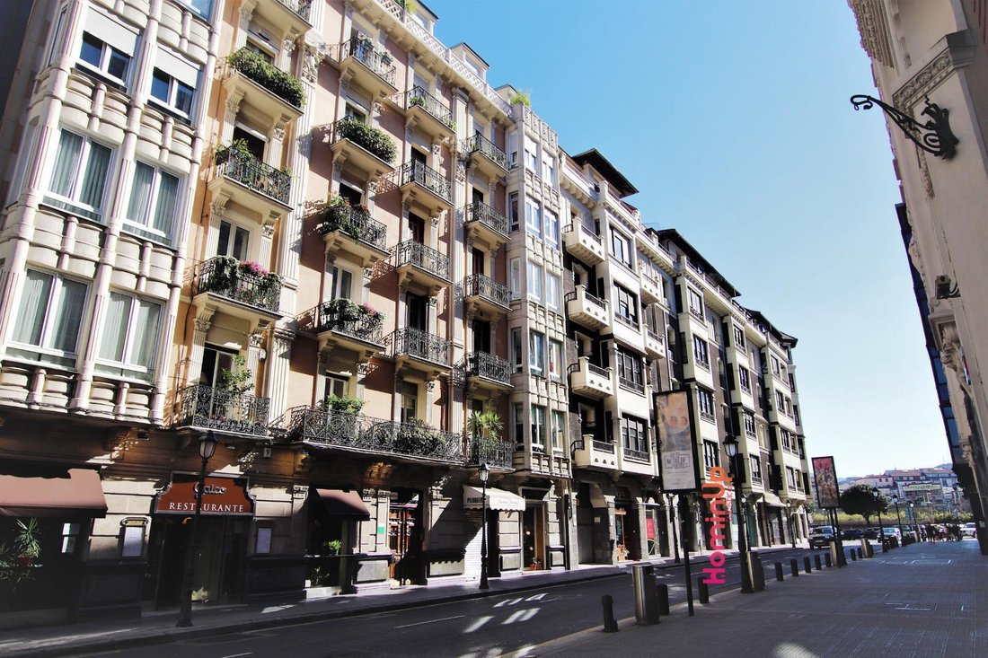 Apartment in Abando, Bilbao, Spain 2 - 18586489