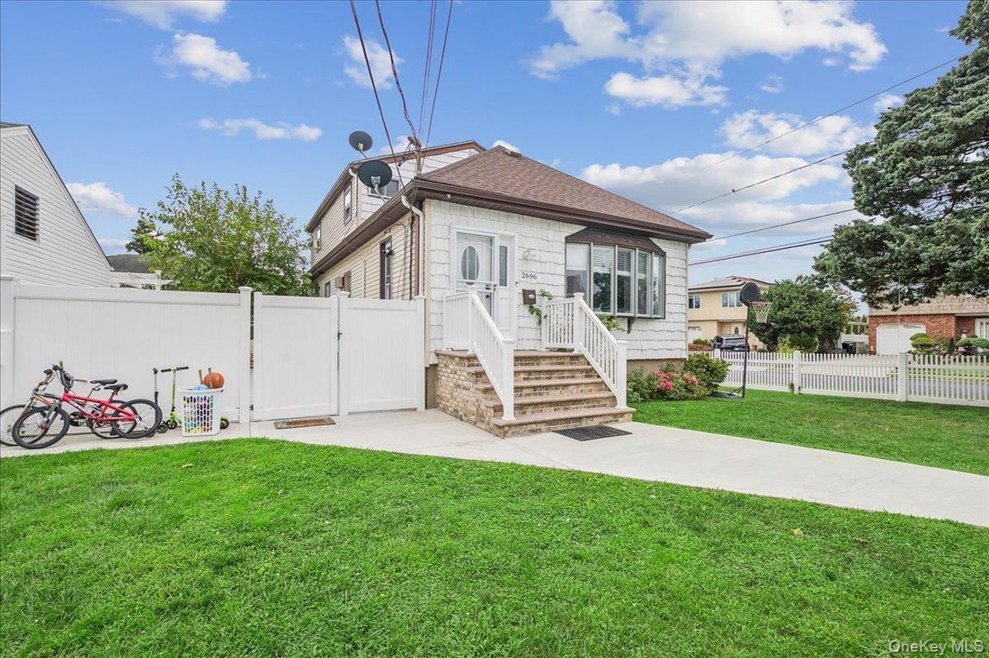 Casa en Bellmore, Nueva York, Estados Unidos 1 - 18787448