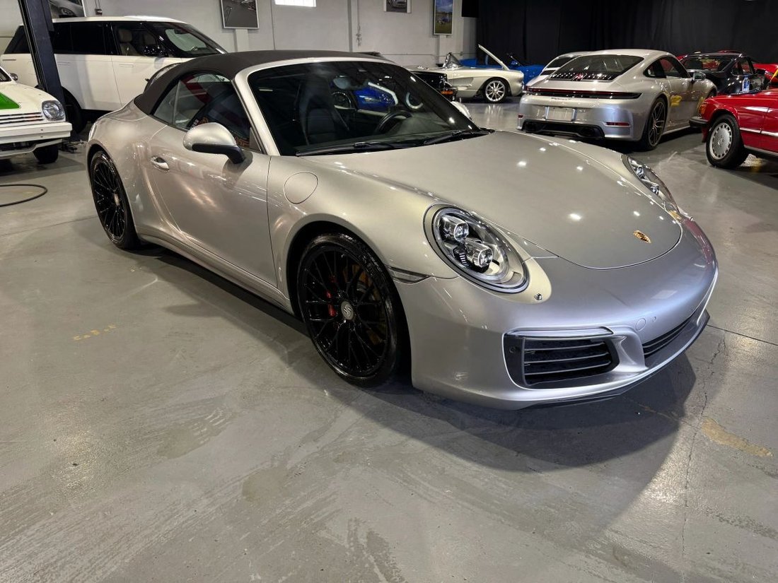 Cabriolet in Boca Raton, FL, United States 2 - 18788536