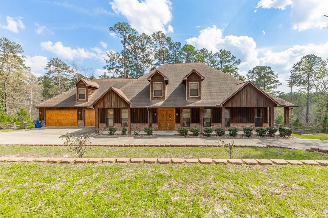 House in Jasper, Texas, United States 1 - 18784212