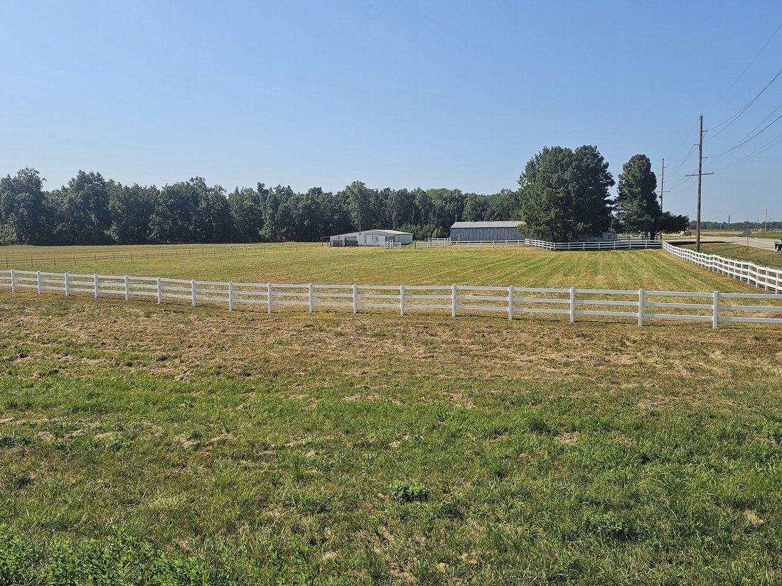 Rancho en Mount Vernon, Illinois, Estados Unidos 1 - 18785455