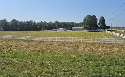 Rancho en Mount Vernon, Illinois, Estados Unidos 1