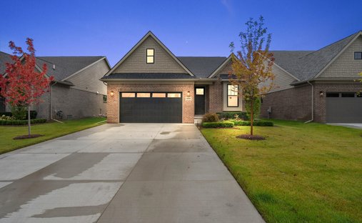 House in Troy, Michigan, United States 1