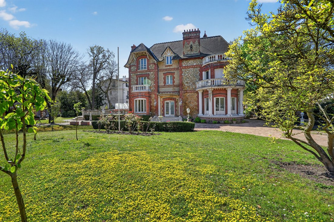 Villa in Le Vésinet, Ile-de-France, France 2 - 18788110