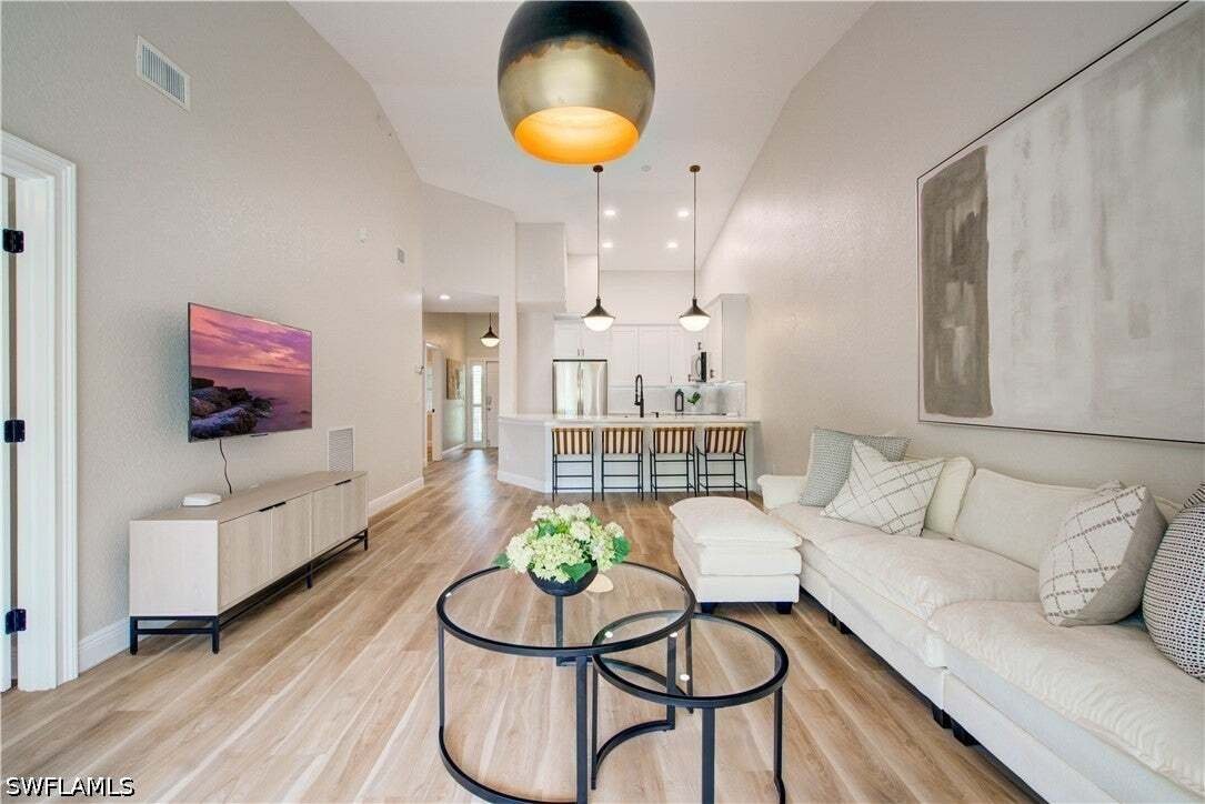 Condo in Naples, Florida, United States 1 - 18786331