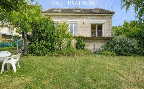 Haus in Sud, Chambourcy, Frankreich 1