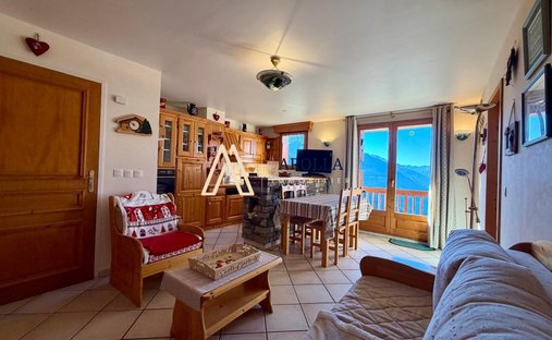 Apartamento en Montvalezan, Auvernia-Ródano-Alpes, Francia 1