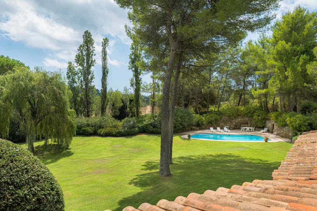 Villa in Mougins, Provence-Alpes-Côte d'Azur, France 2 - 18784730