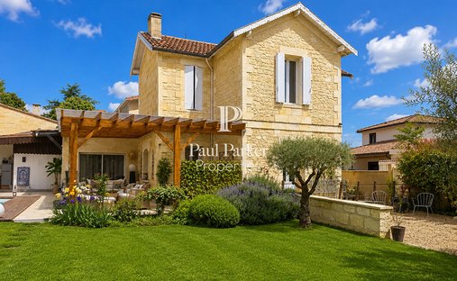 Villa a Libourne, Nuova Aquitania, Francia 1