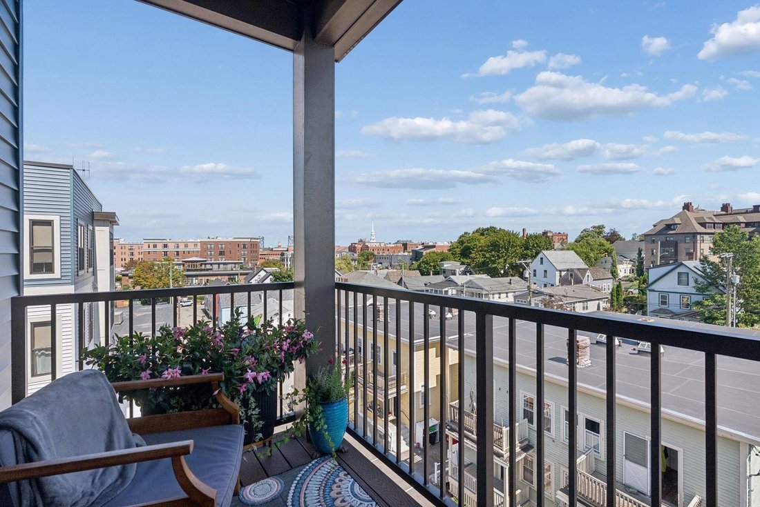 Condo in Portsmouth, New Hampshire, United States 2 - 18788846