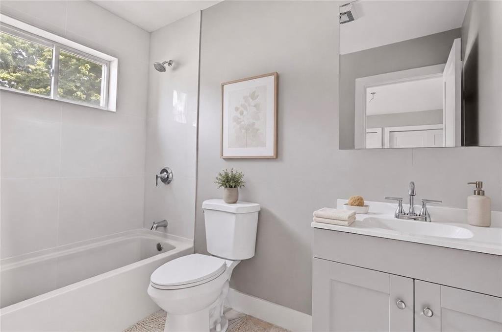 Casa a West Warwick, Rhode Island, Stati Uniti 4 - 18784683