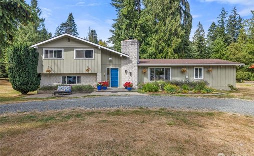 House in Port Angeles, Washington, United States 1