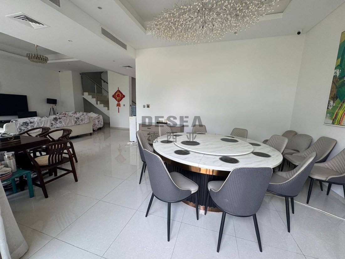 Villa à Damac Hills, Doubaï, Émirats arabes unis 4 - 18784080