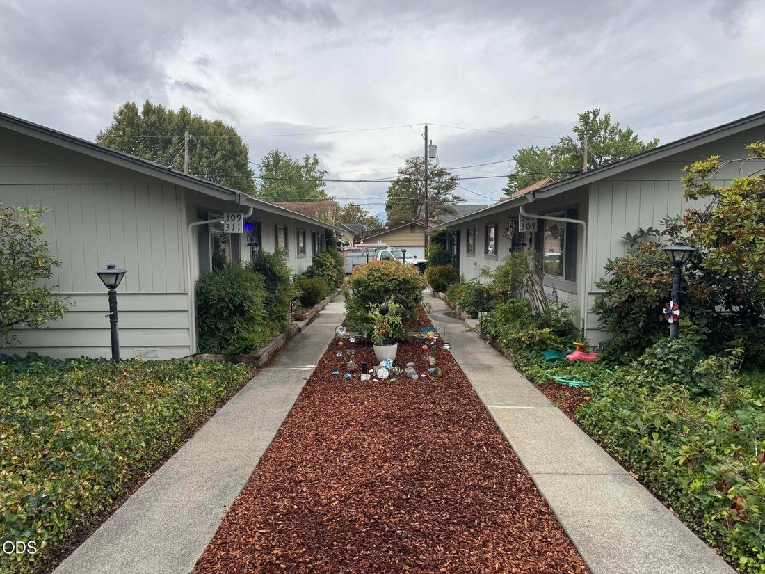 Otros en Grants Pass, Oregón, Estados Unidos 3 - 18785978