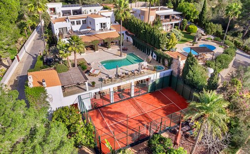Finca in Jesus, Santa Eularia des Riu, Balearic Islands 1