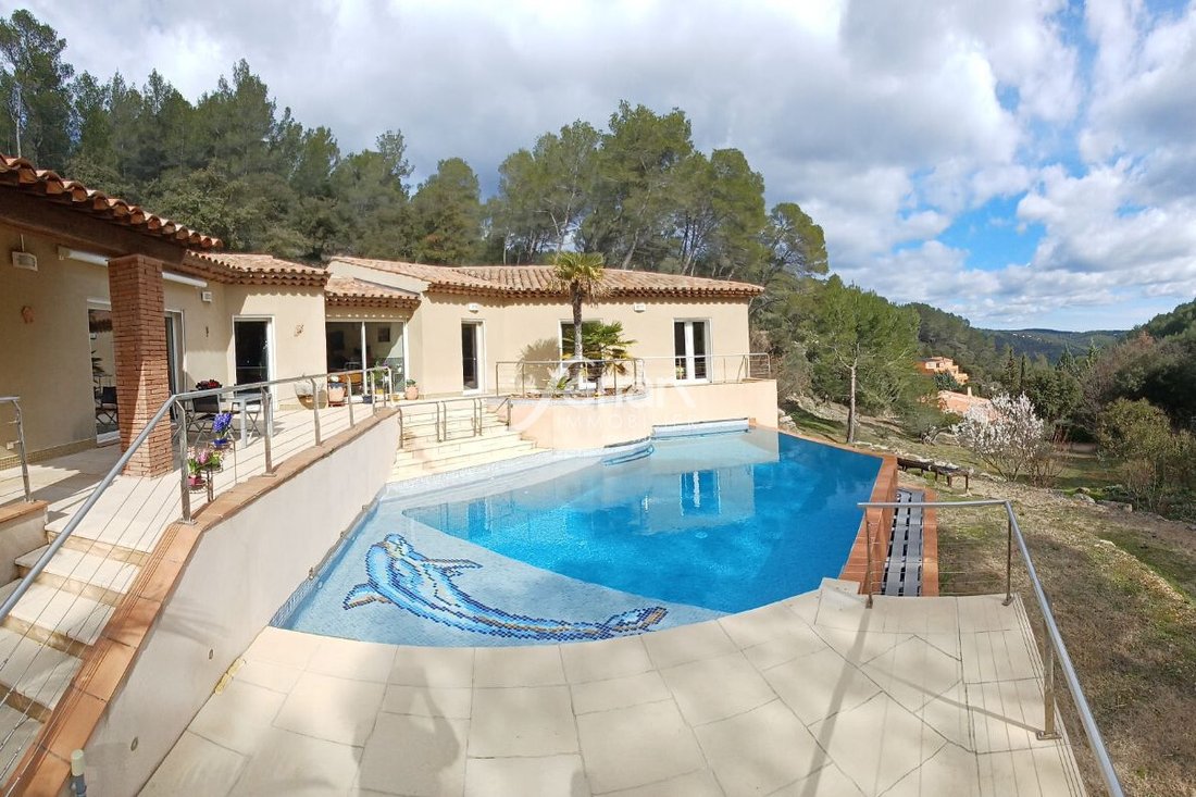 Villa à Entrecasteaux, Provence-Alpes-Côte d'Azur, France 1 - 18784457