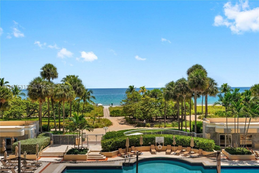 Condo in Bal Harbour, Florida, United States 2 - 18786679