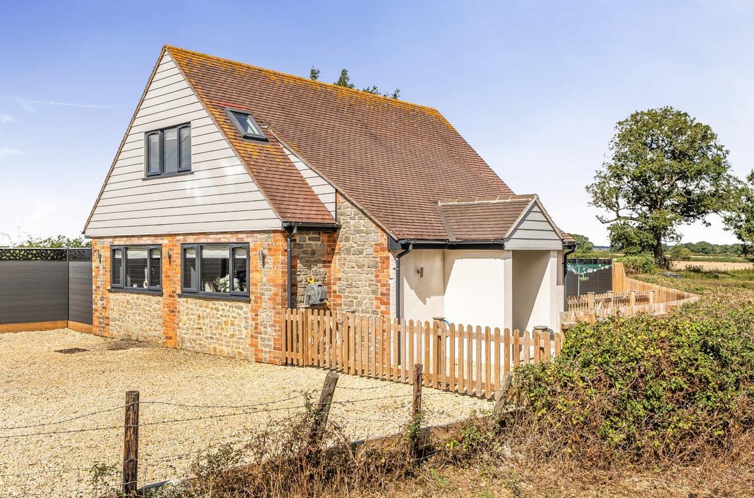House in Dorset, England 3 - 18786480