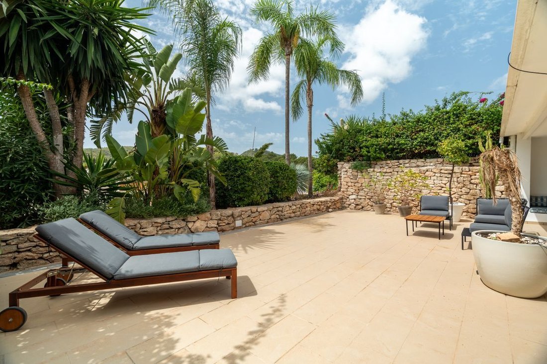 House in Roca Llisa, Santa Eularia des Riu, Balearic Islands 2 - 18784012