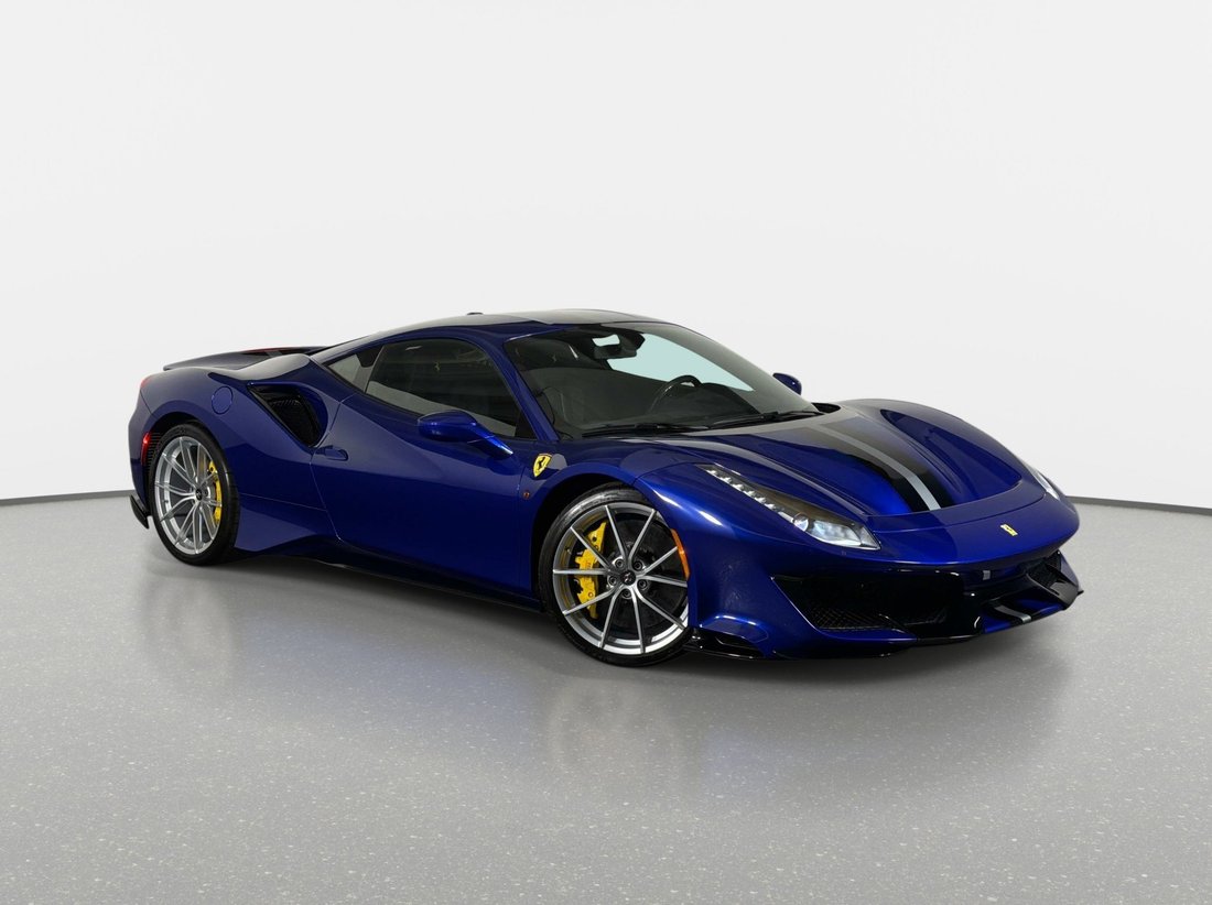 Coupe in Pompano Beach, FL, United States 1 - 18784862