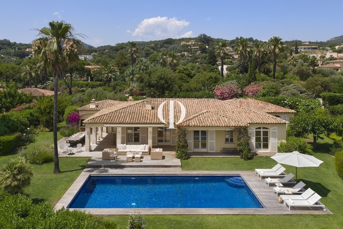Villa à Grimaud, Provence-Alpes-Côte d'Azur, France 1 - 18784929
