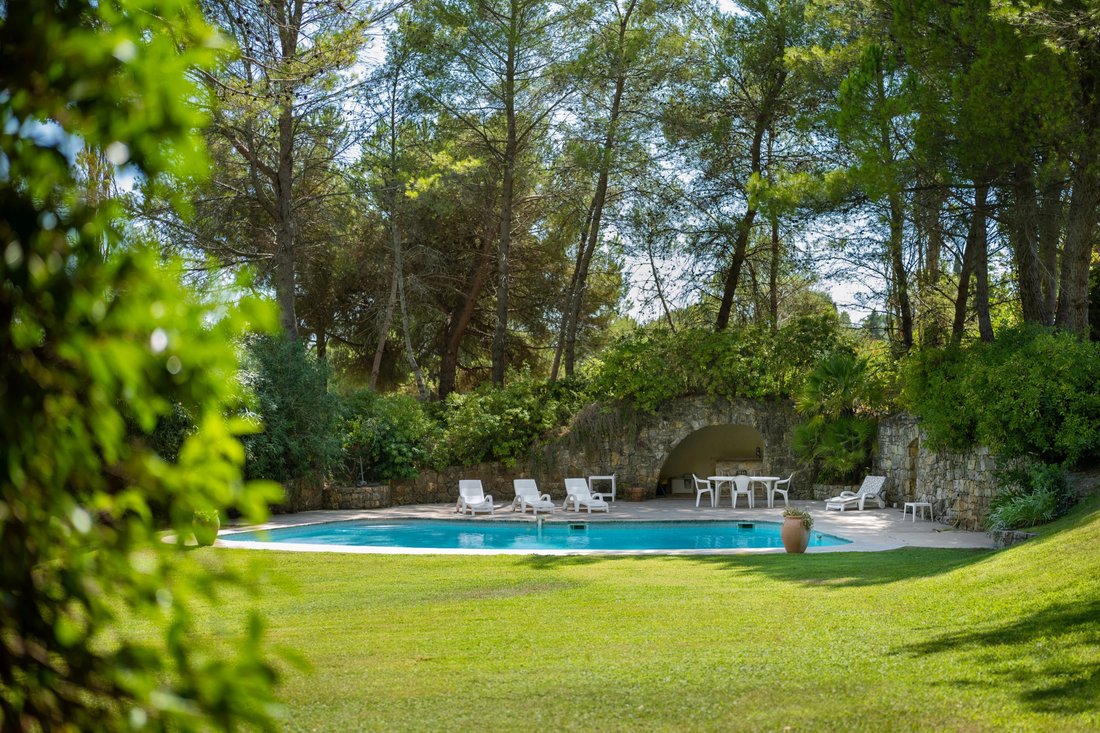 Villa in Mougins, Provence-Alpes-Côte d'Azur, France 5 - 18784730