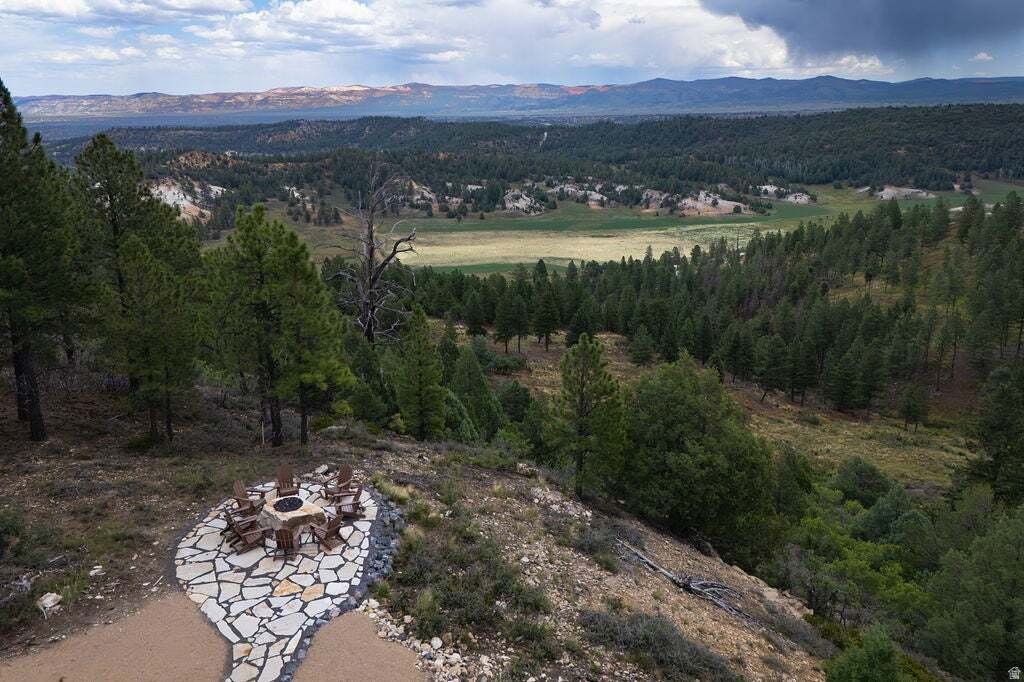 House in Duck Creek Village, Utah, United States 3 - 18783457