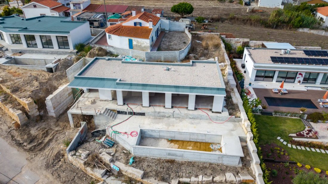 Villa in Amoreira, Leiria District, Portugal 1 - 18784634