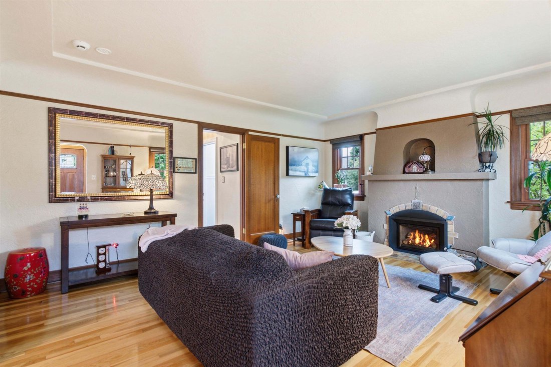 House in Spokane, Washington, United States 5 - 18785982